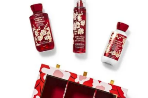 طقم هدايا جابانيز تشيري بلوسوم