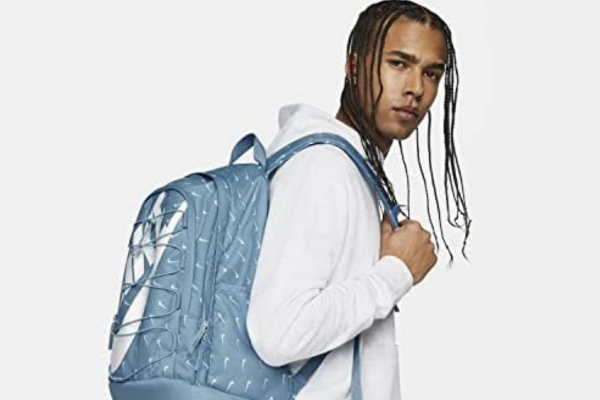 شنط ظهر رجالي