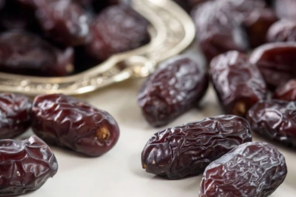 انواع التمور في السعودية