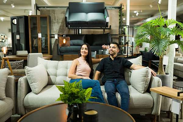  فروع وست الم الإمارات