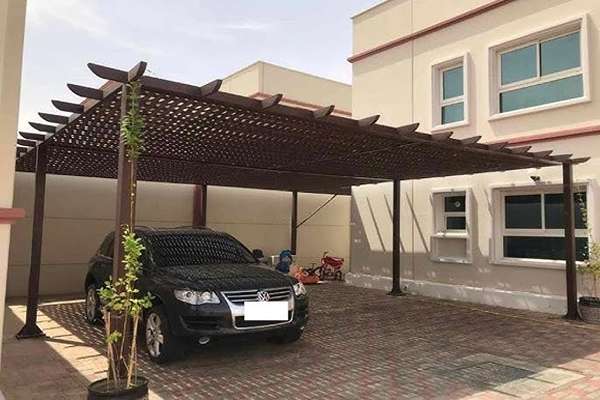 مظلة سيارة قابلة للطي للرحلات والتخييم