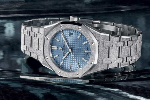 ماركات الساعات الفاخرة