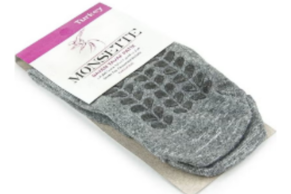 حذاء العمرة للنساء