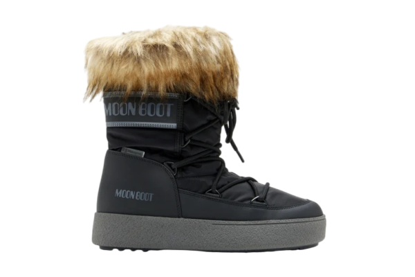 ما هي أسماء أحذية الشتاء؟