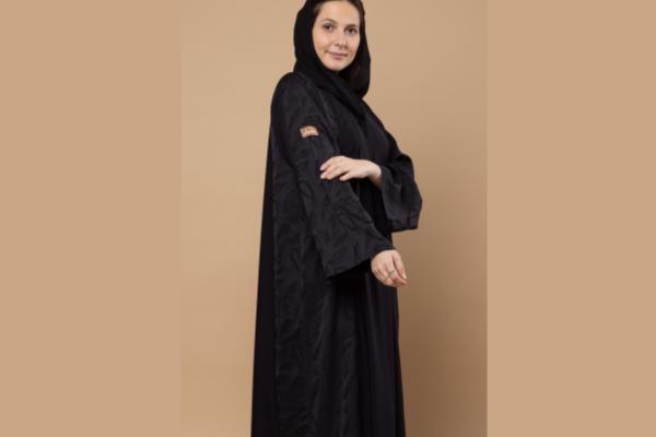 في أي بلد يوجد أفضل عباءة؟