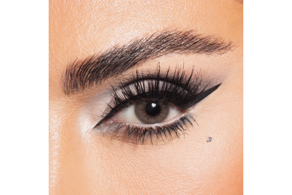 عدسات ديفاين