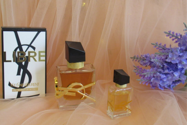 الفرق بين عطر ليبر وليبر إنتنس