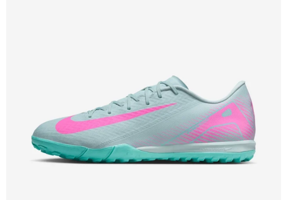 أفضل أحذية كرة القدم 2025